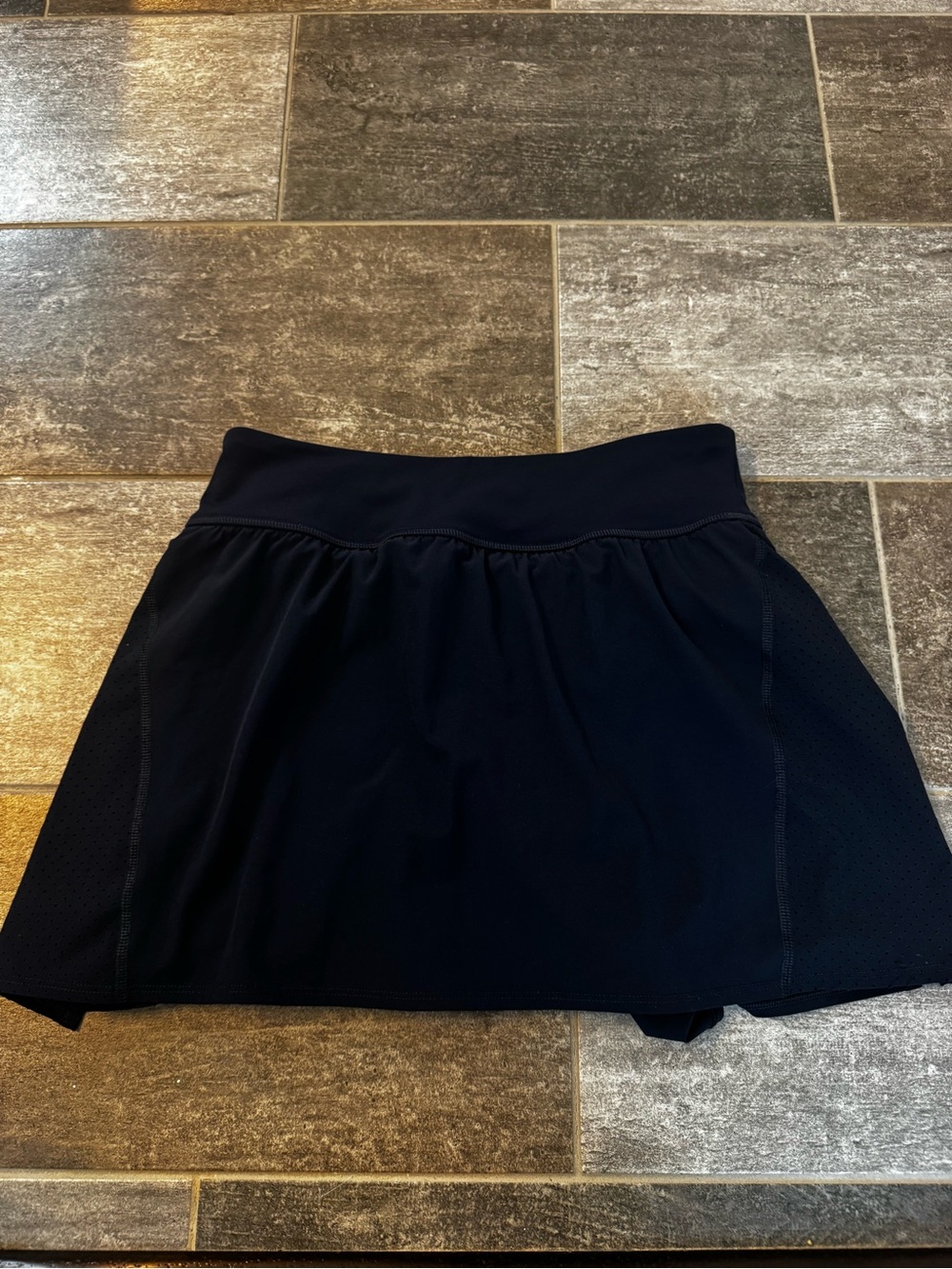 Spanx get moving navy blue Athletic Skort - Classic Activewear, Sz. Med, EUC